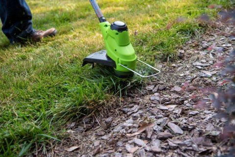 Greenworks tööriist 24 V 10-tolline juhtmeta akutrimmer 2,0 ah usb aku ja laadijaga 8H0T4V81