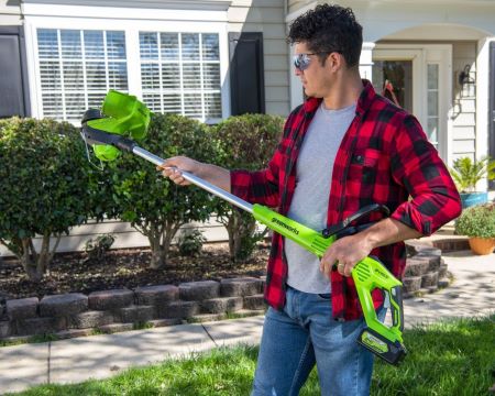 Greenworks tööriist 24 V 13-tolline juhtmeta akutrimmer ja servilõikur 4,0 ah aku ja laadijaga 8H0T4V79