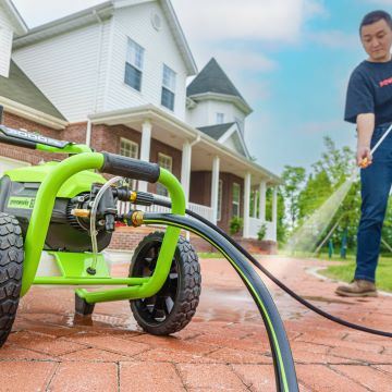 Greenworks tööriist pesemise ja kuivatamise kombineeritud komplekt juhtmega 3000 psi elektrilise survepesuriga ja 60v 610 cfm lehepuhuri, 2,5ah aku ja kiirlaadijaga 8H0T4V326